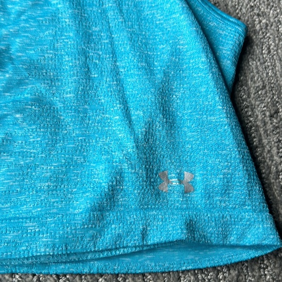 Under Armour tank - Picture 3 of 4